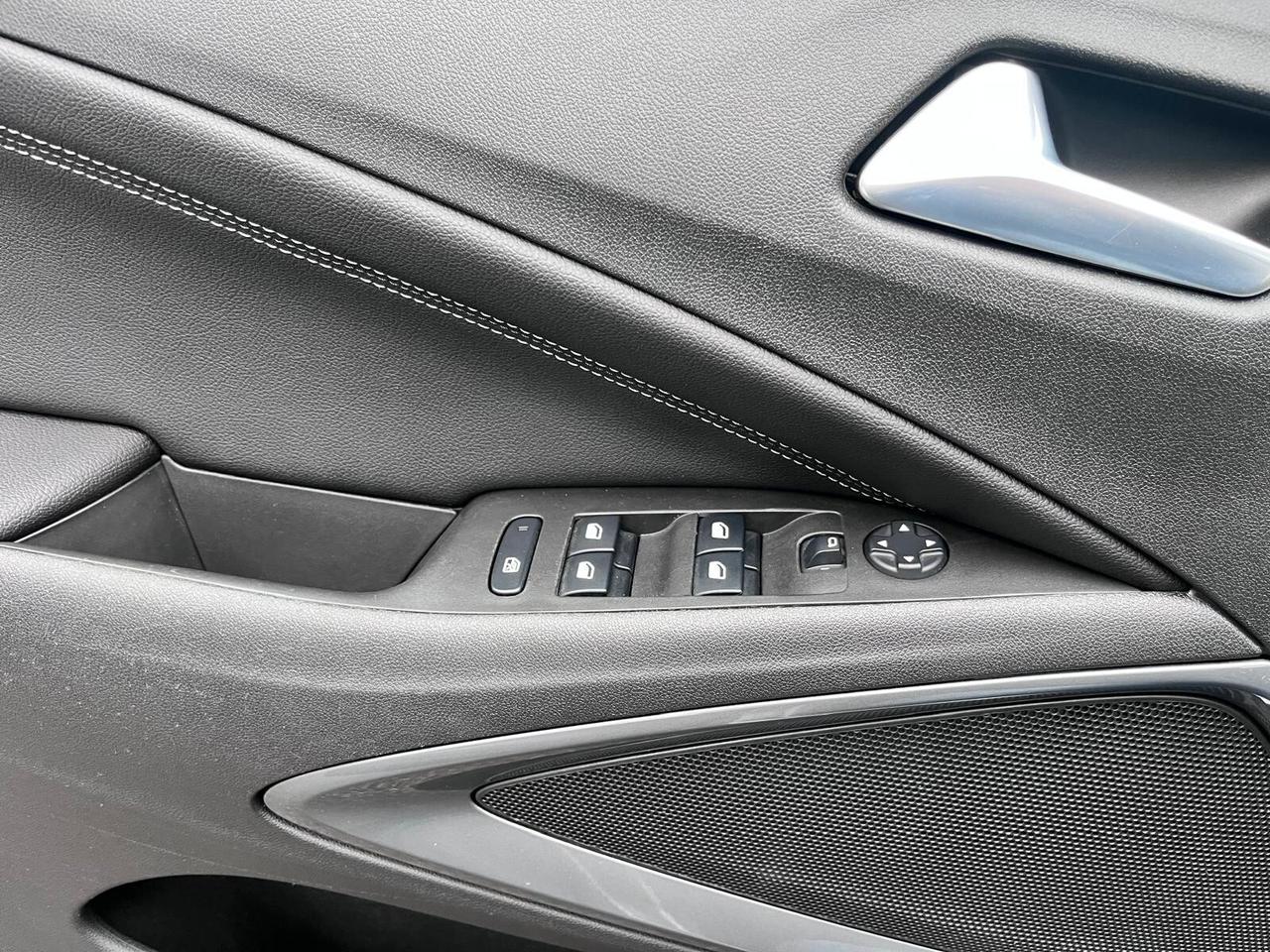 Opel Crossland 1.2 12V Start&Stop Desing e Tech - 2022