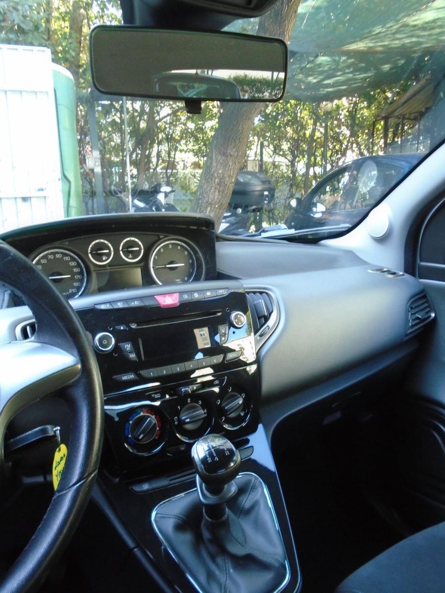 Ypsilon '12 OK NEOP. DISTRIB FATTA A 99.000 KM