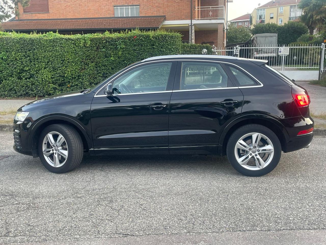 Audi Q3 2.0 TDI SPORT Business #50348