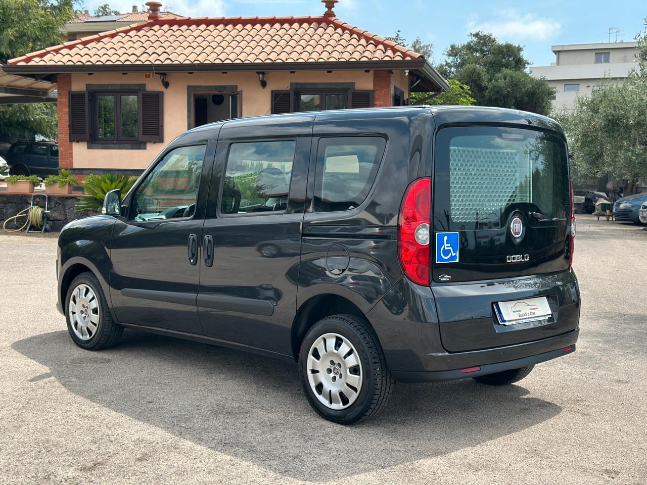 Fiat Doblò 1.6 MJT Emotion – Pedana Accessibile Disabili