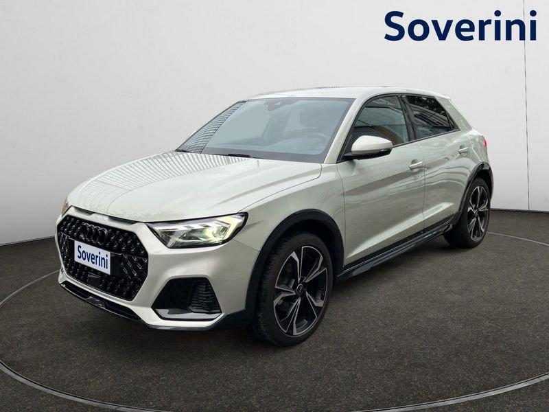 Audi A1 Sportback 35 TSI S Tronic Identity Contrast