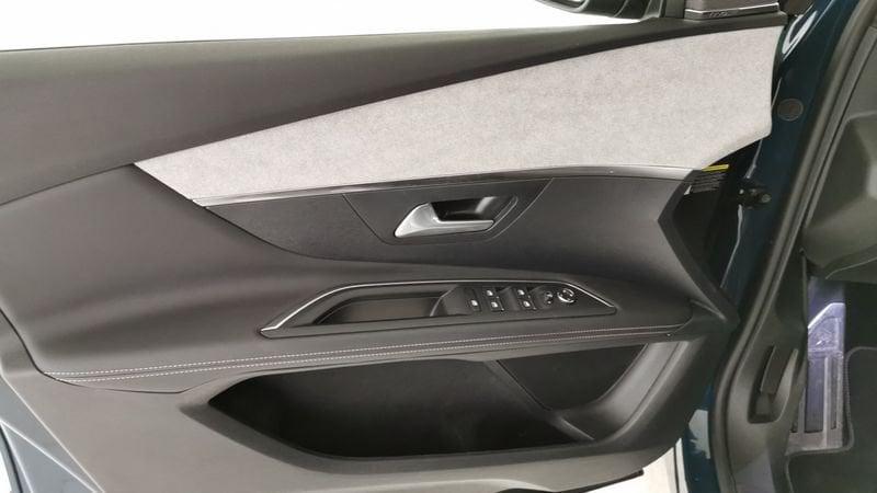 Peugeot 3008 1.6 hybrid phev GT 225cv e-eat8