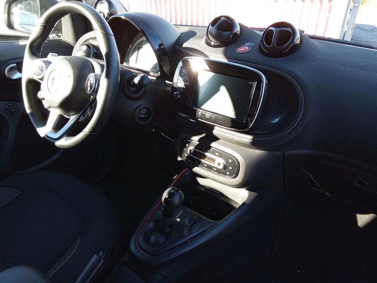 Smart ForTwo EQ Ushuaïa Silver Matt 22kW