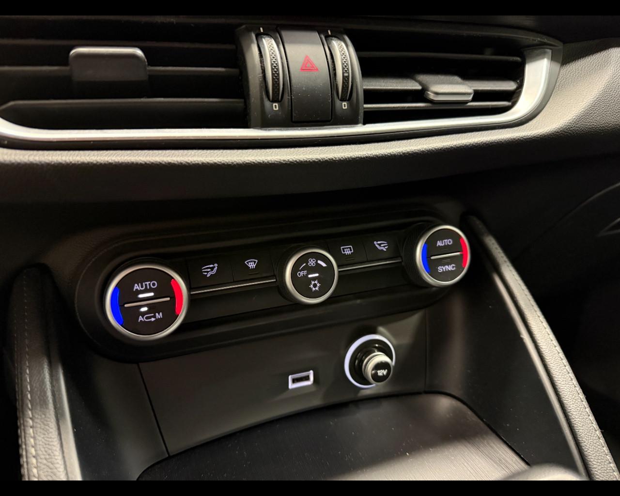 ALFA ROMEO STELVIO 2.2 T RWD AUTO SUPER