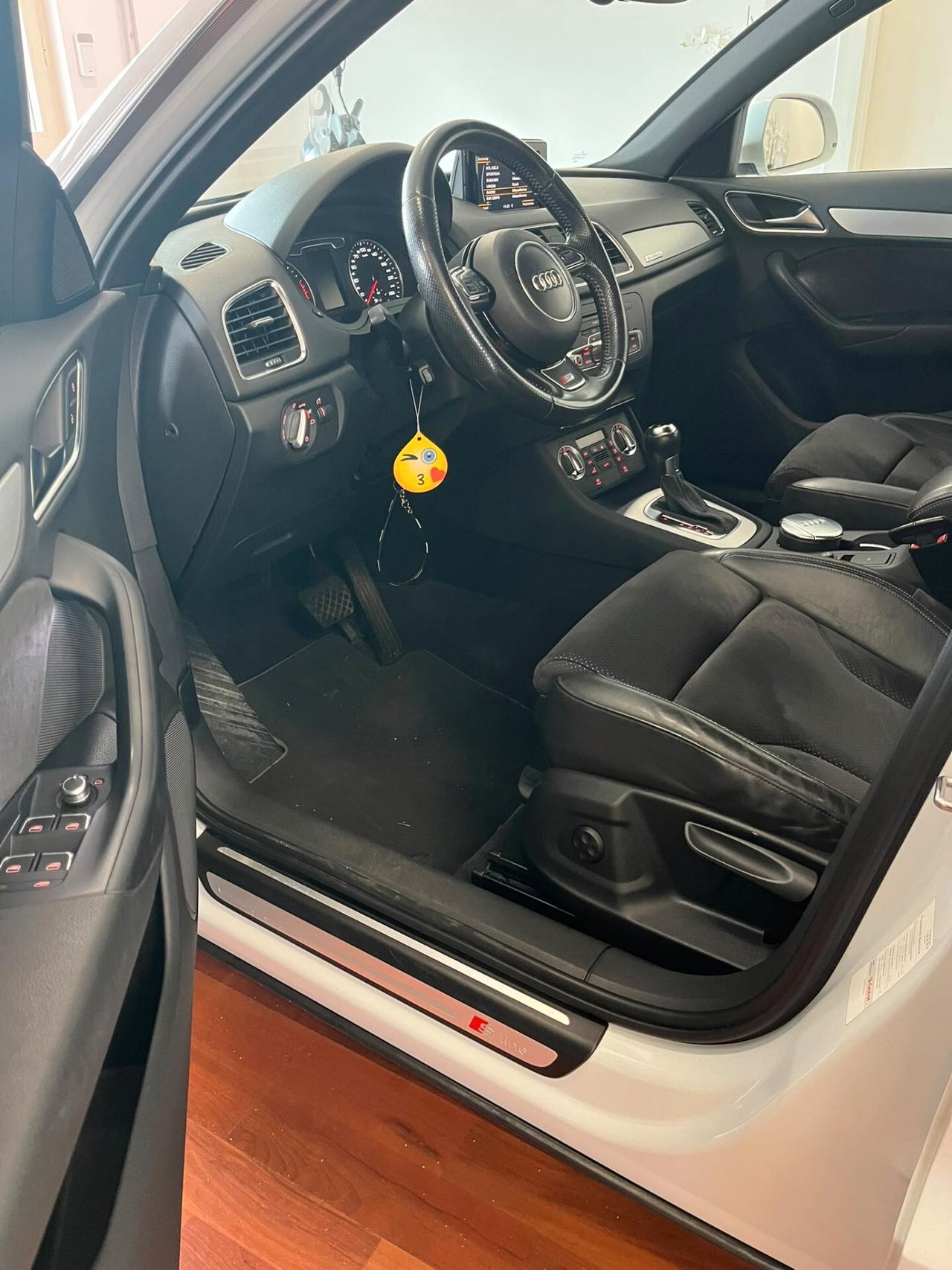 Audi Q3 2.0 TDI 177 CV quattro S tronic Line Edition