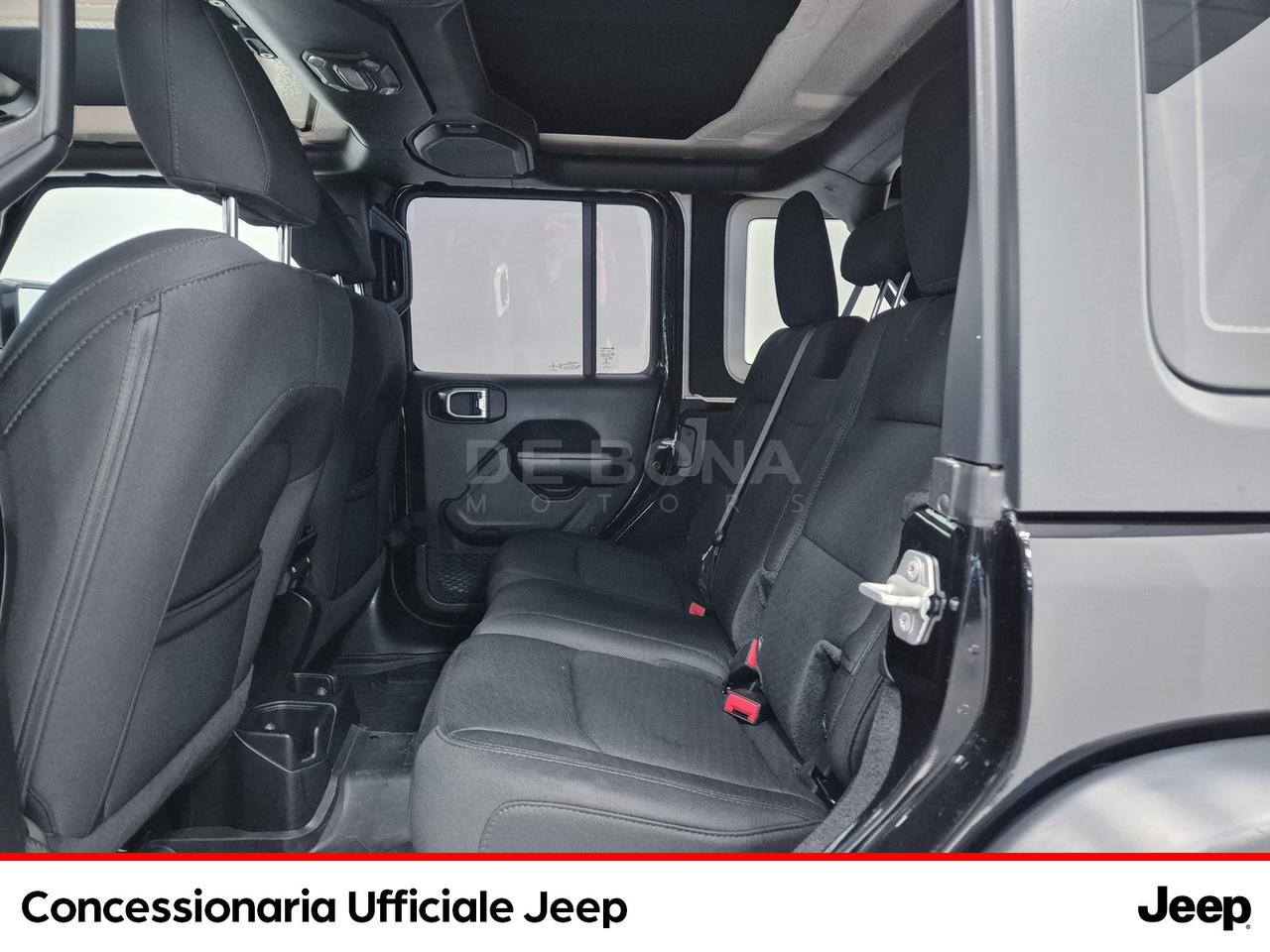 Jeep Wrangler unlimited 2.0 turbo sport auto