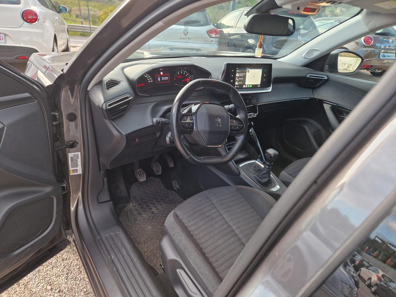 Peugeot 2008 Pure Tech Turbo 130 EAT6 S&S Allure