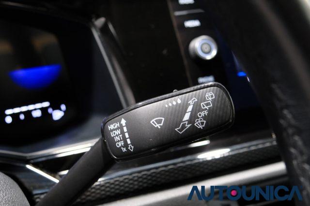 VOLKSWAGEN Polo 1.0 TSI DSG STYLE NEOPATENTATI