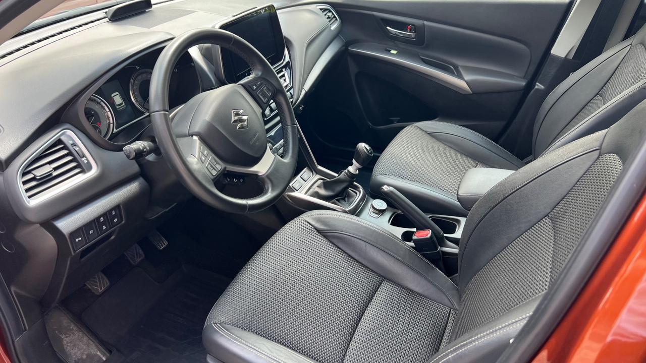 Suzuki S-Cross 1.4 Hybrid 4WD AllGrip Top+ star view
