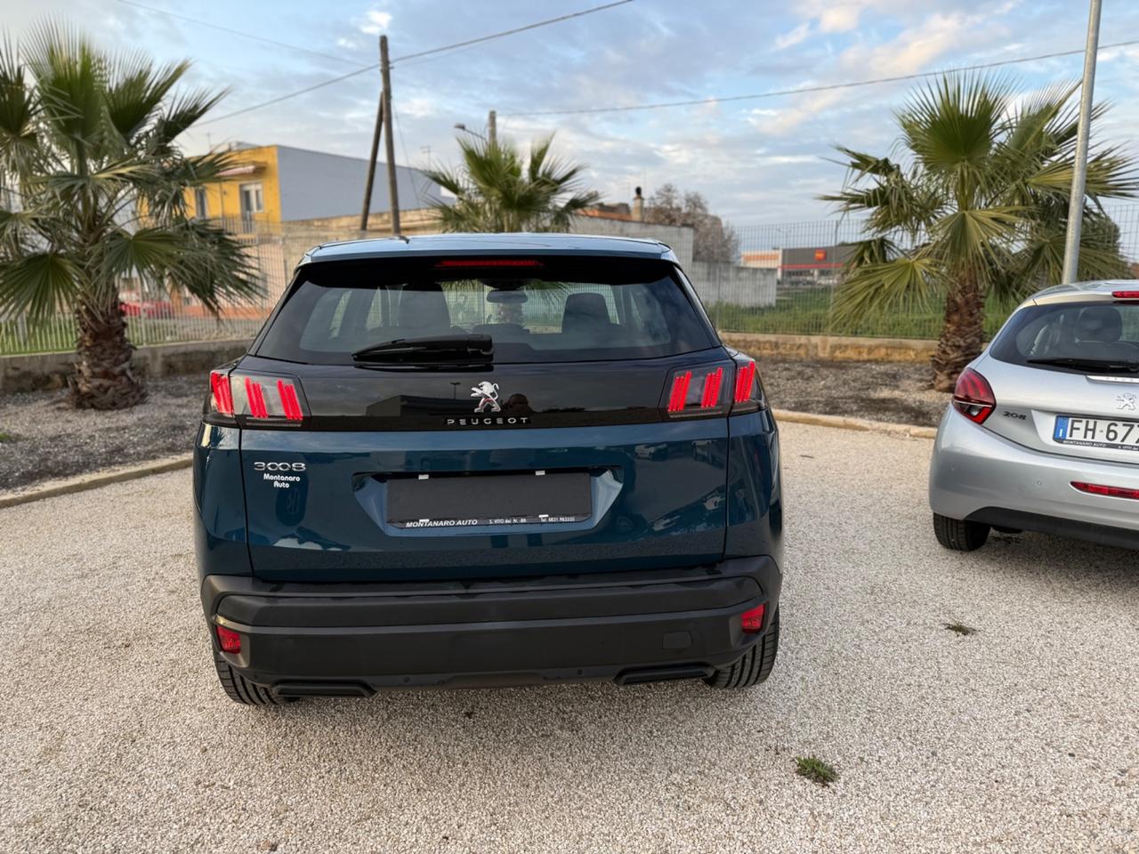 Peugeot 3008 1.5 HDI C/AUTOMATICO