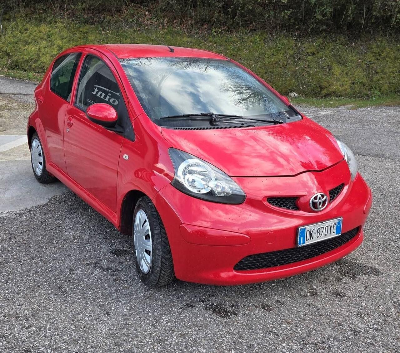 Toyota Aygo 1.0 12V VVT-i 5 porte Now