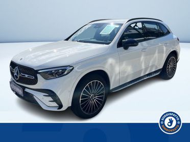 Mercedes-Benz GLC 300 e 4MATIC Plug-in hybrid AMG Line Advanced