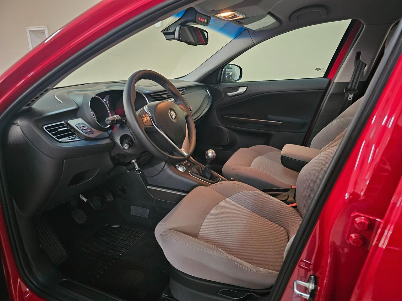 Alfa Romeo Giulietta 1.6 JTDm-2 120 CV Exclusive