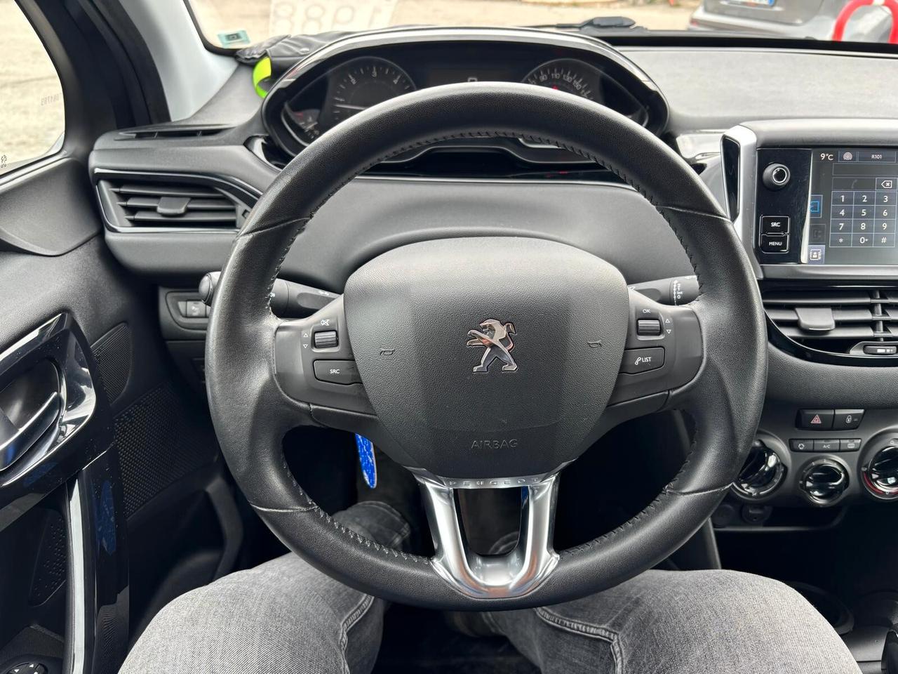 Peugeot 208 BlueHDi 75 5 porte Allure