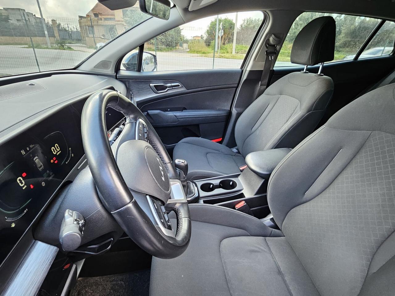 Kia Sportage 1.6 CRDI MHEV BUSINESS