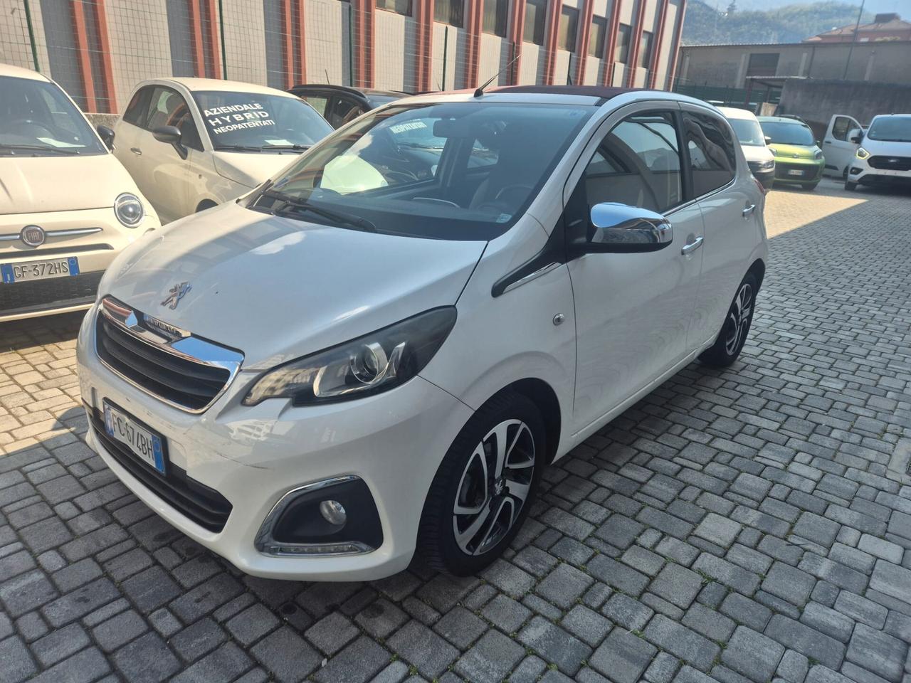 PEUGEOT 108 Decappottabile 5p 1.2 puretech Allure Top!