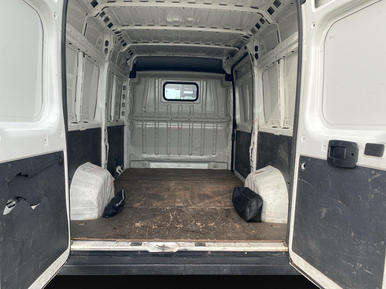 Peugeot Boxer 335 2.0 BlueHDi 130CV PC-TN Furgone
