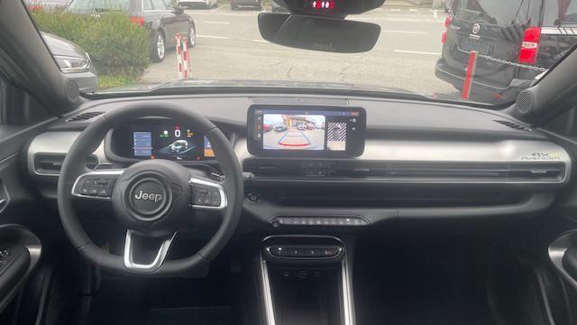 JEEP Avenger 1.2 DCT 145cv MHEV 4xe Upland