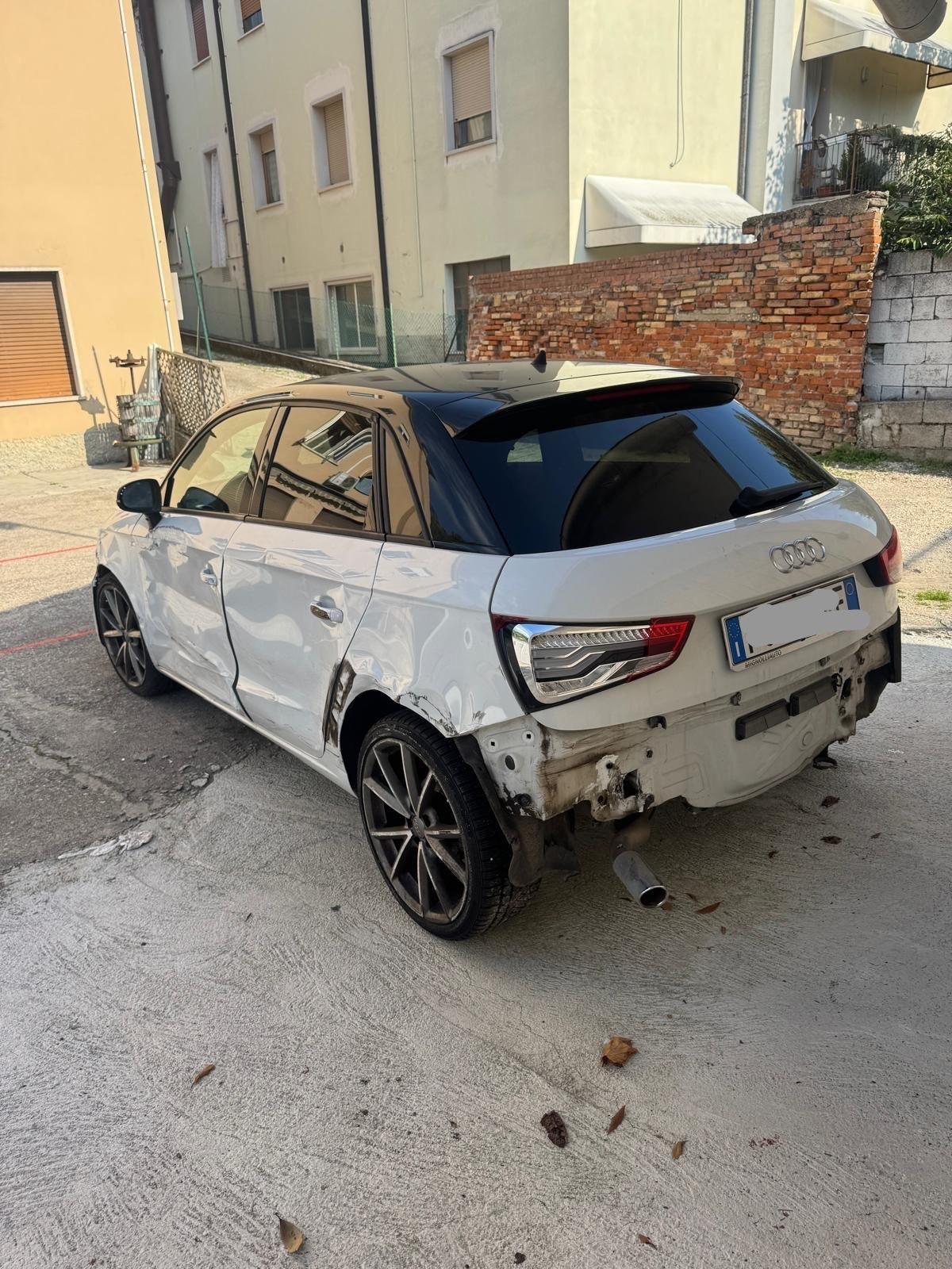 Audi A1 S-line 1.6 TDI