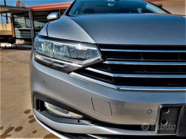 Volkswagen Passat VIII 2019 Variant 1.6 tdi Business 120cv dsg