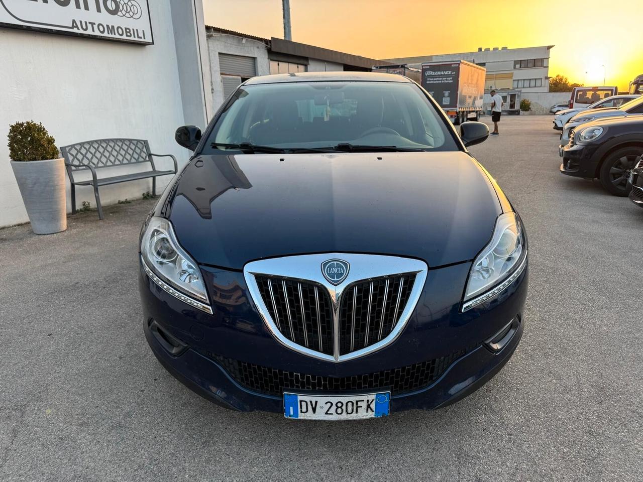 Lancia Delta 1.6 MJT DPF Oro