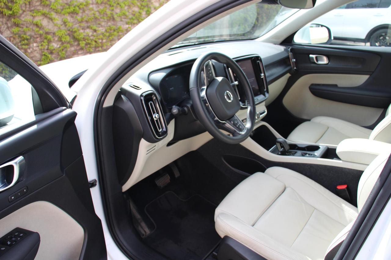 VOLVO XC40 N1 1.5 T4 plug-in hybrid Inscription Expression my21