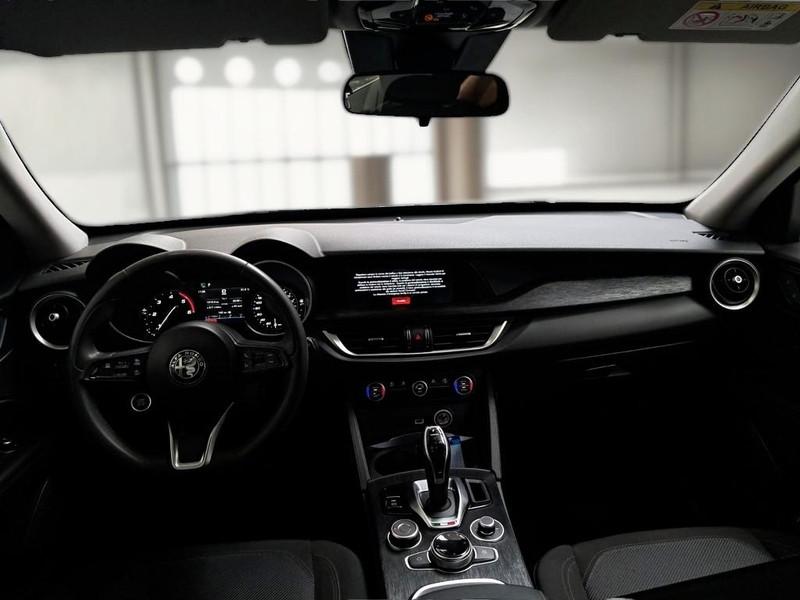 ALFA ROMEO STELVIO 2.2 TURBO DIESEL 160 CV BUSINESS AT8 RWD SUV
