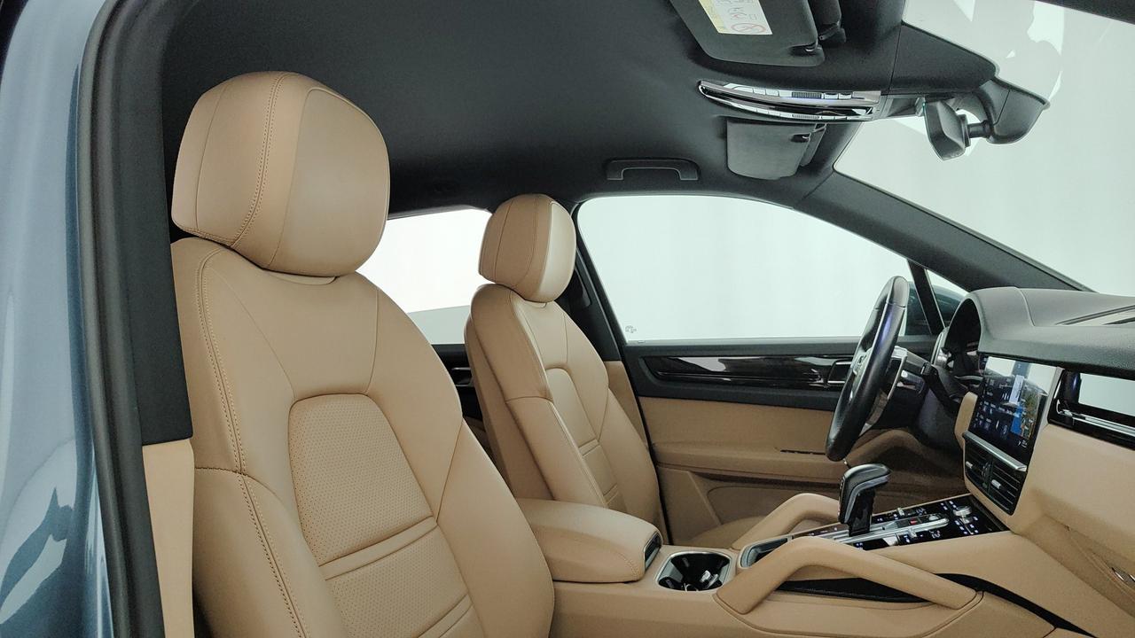 PORSCHE Cayenne 3.0 tiptronic