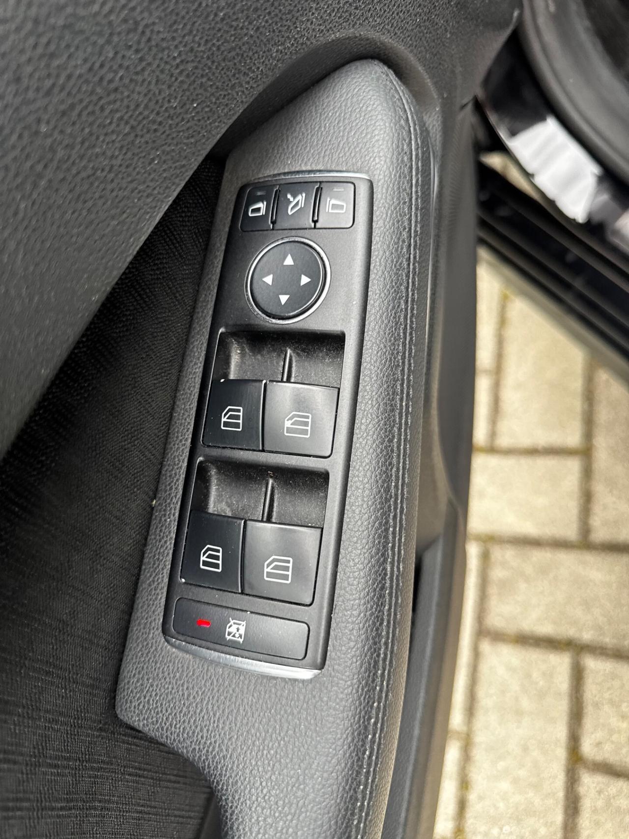 Mercedes-benz E 220 E 220 CDI BlueEFFICIENCY Executive