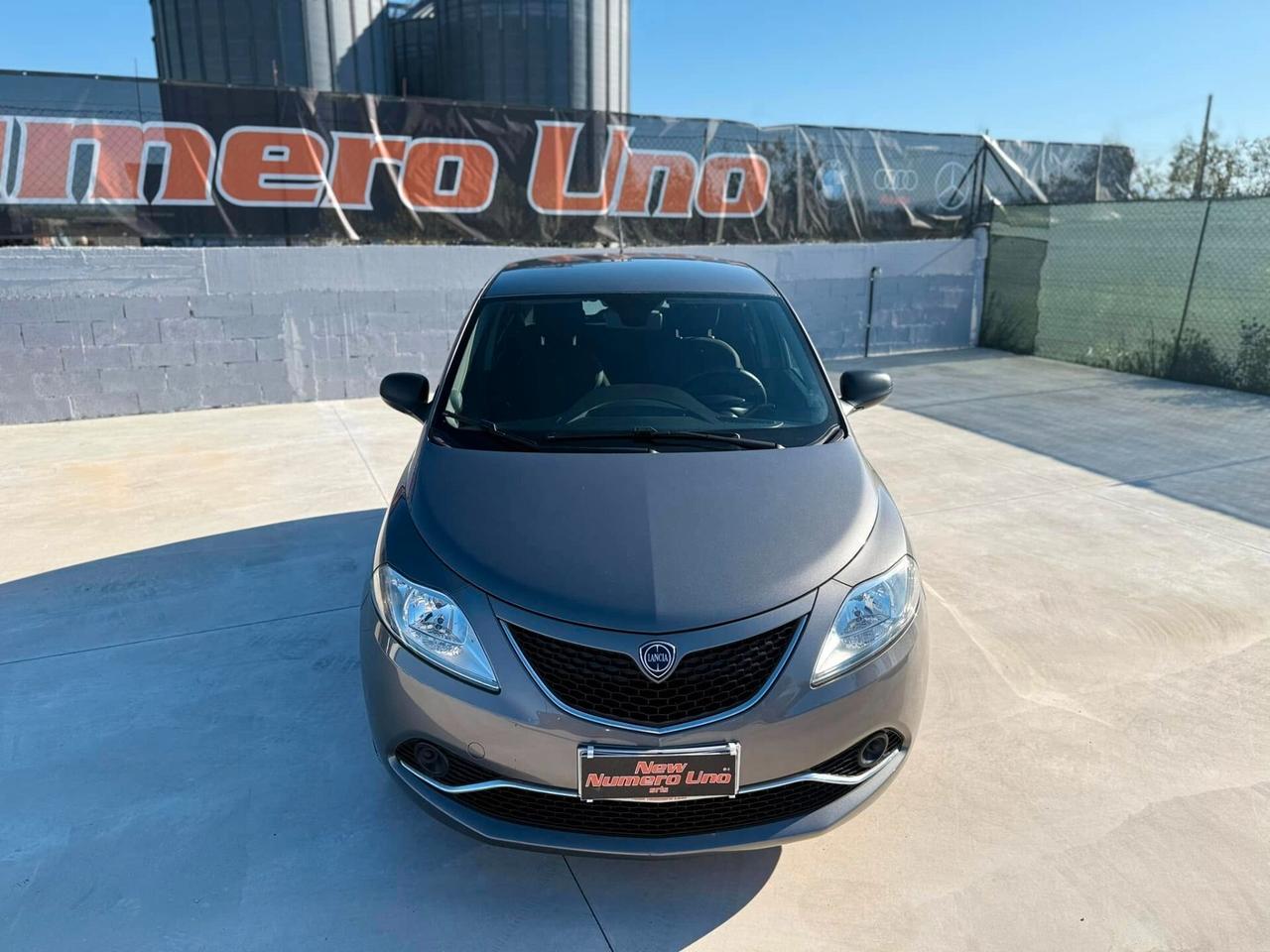 Lancia Ypsilon 1.3 Mjt 95cv 5porte Gold 2016