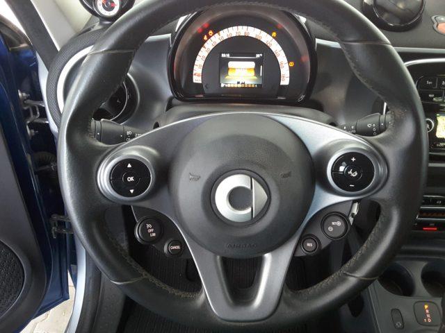 SMART ForFour 1.0 72kw Passion Twinamic *TETTO APRIBILE*