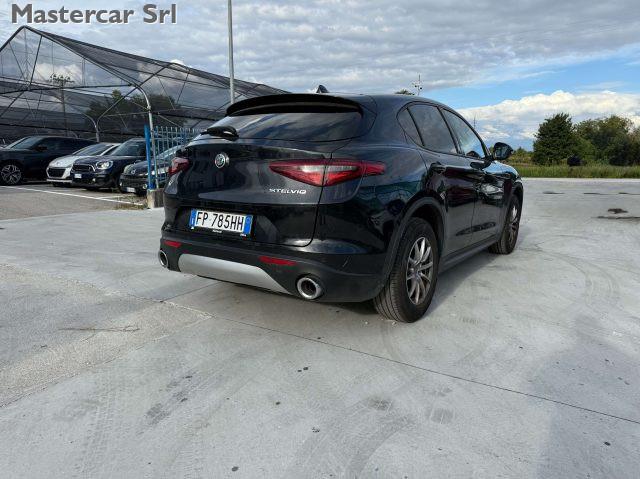 ALFA ROMEO Stelvio Stelvio 2017 2.2 t Business Q4 180cv auto FP785hh