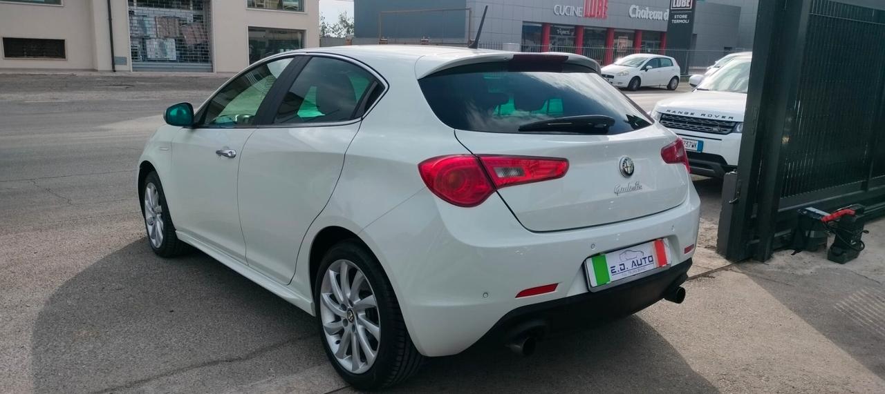 Alfa Romeo Giulietta 2.0 JTDm-2 140 CV Exclusive