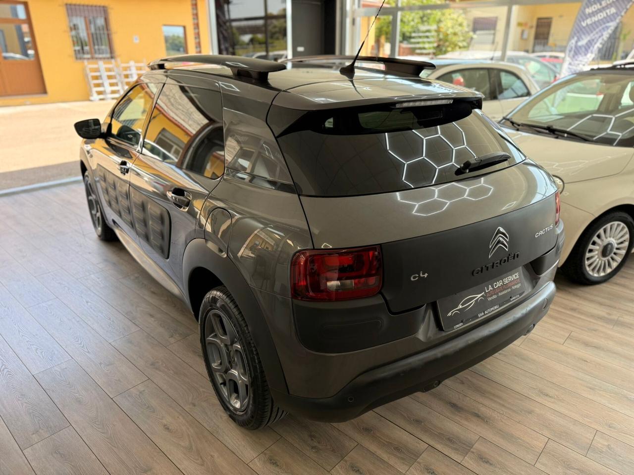Citroen C4 Cactus PureTech 82 S&S ETG Shine