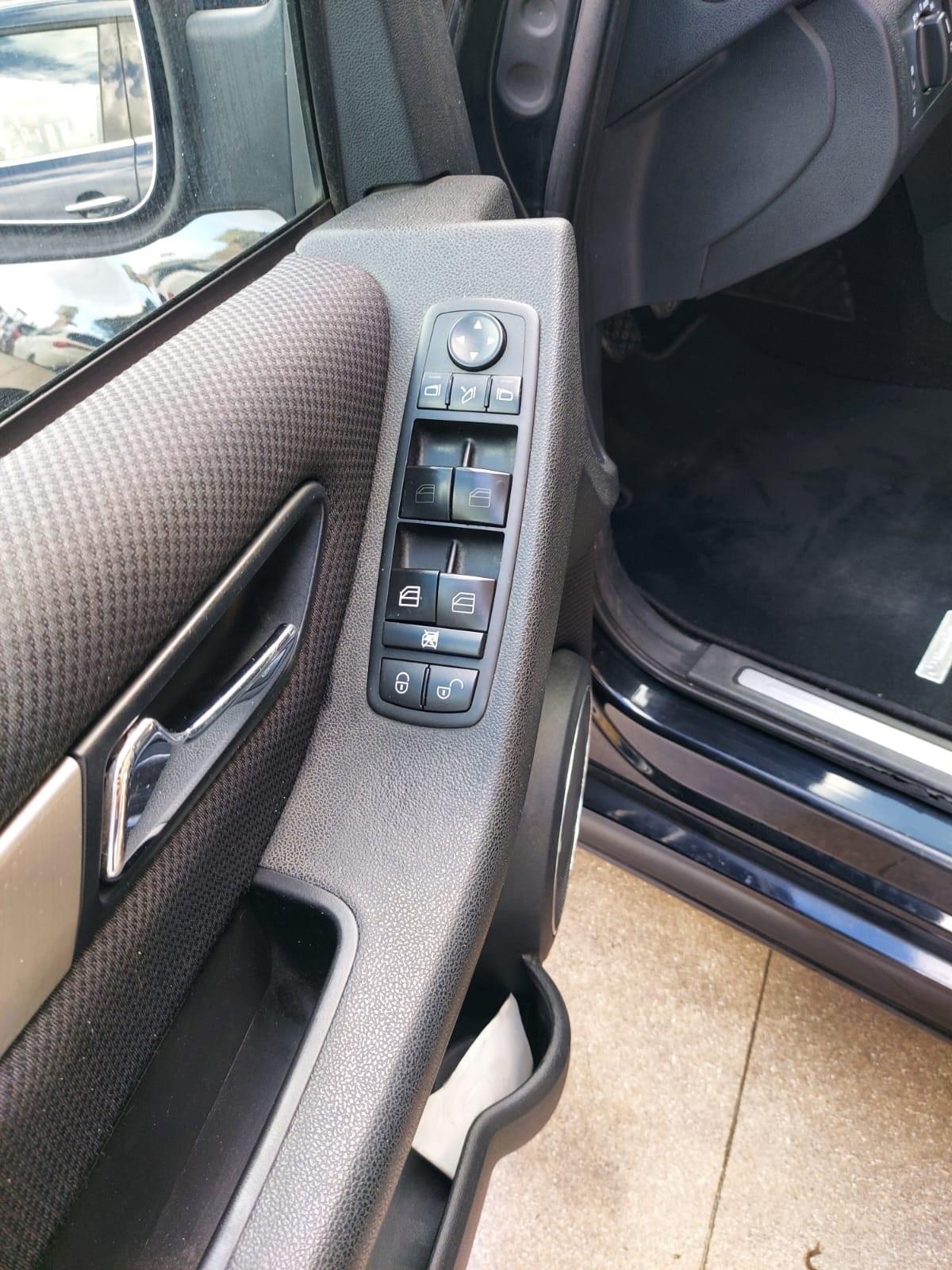 Mercedes-benz B 180 CDI Executive 2011