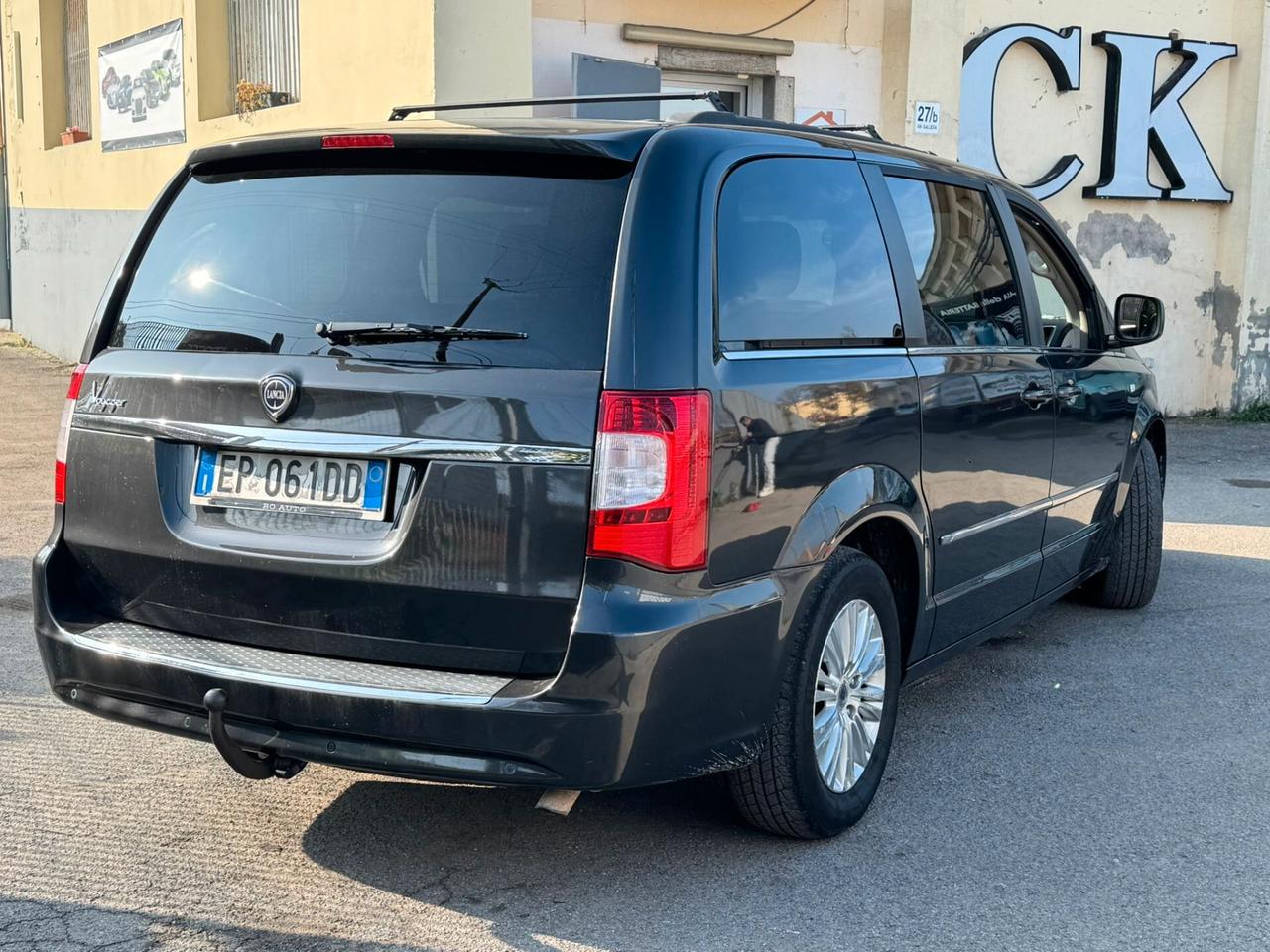 Lancia Voyager 2.8 Turbodiesel Platinum 163 CV