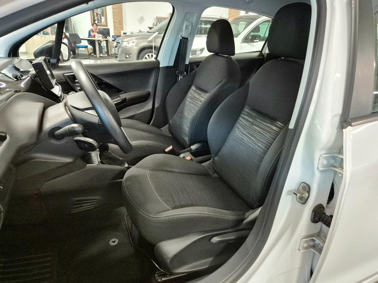 Peugeot 208 1.2 VTi 82 CV 5 porte Access