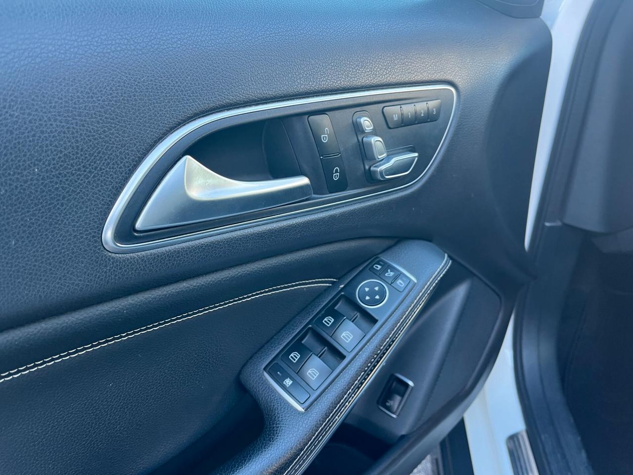 Mercedes-benz GLA 200 d Automatic Business