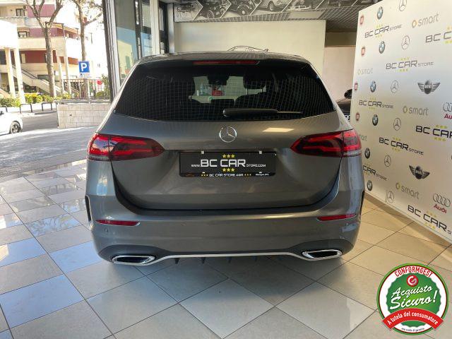 MERCEDES-BENZ B 180 d Auto Premium AMG *PACK LUCI