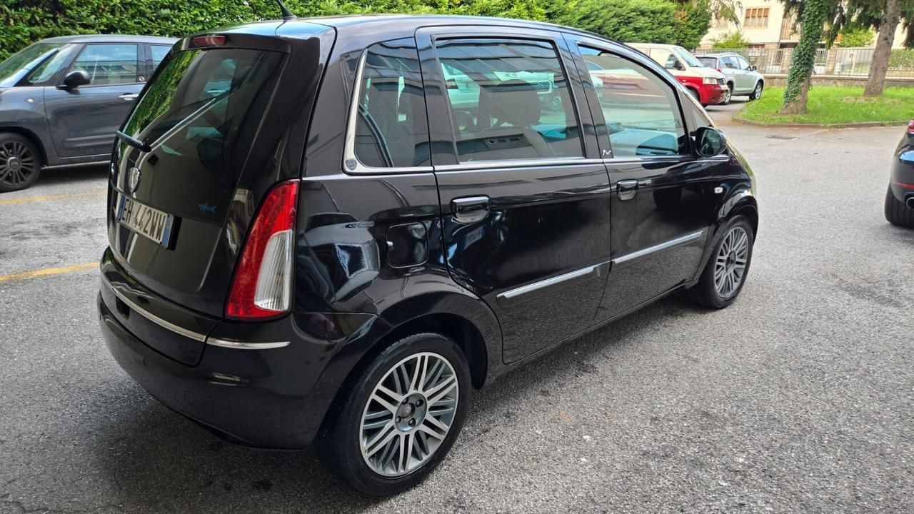 Lancia MUSA 1.4 16V 5th Avenue