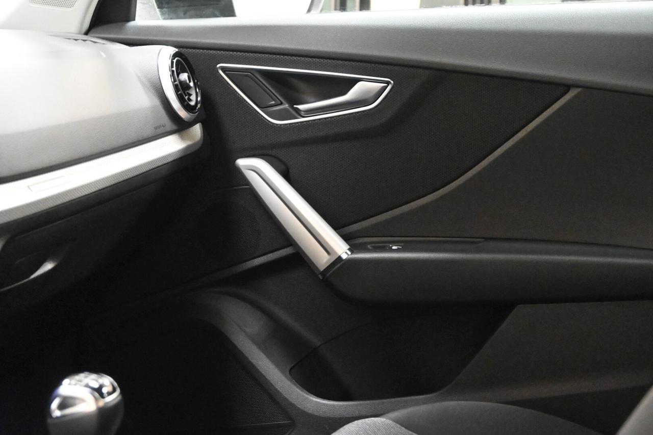 AUDI Q2 Q2 30 TFSI S line Edition