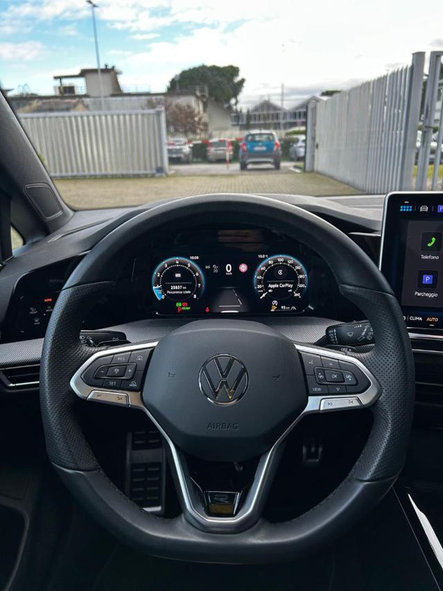 VOLKSWAGEN Golf 1.5 eTSI 150 CV ACT DSG R-Line Plus