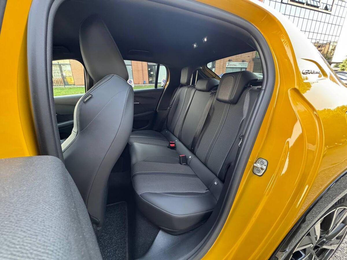 Peugeot 208 1.5 bluehdi GT s&s 100cv
