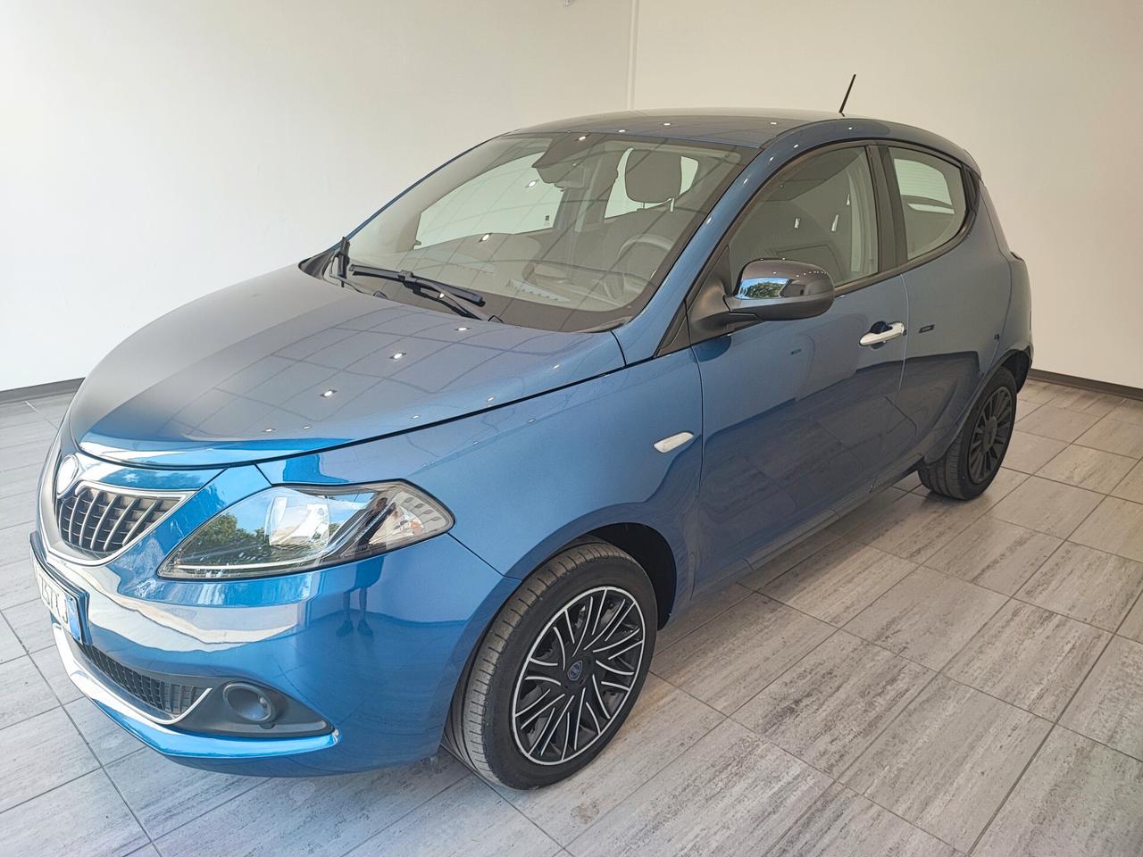 Lancia Ypsilon 1.0 FireFly 5 porte S&S Hybrid UnYca