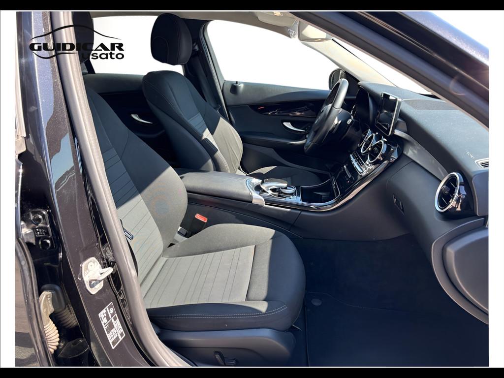 Mercedes-Benz Classe C-W205 2014 Berlina - C 180 d (bt) Sport auto