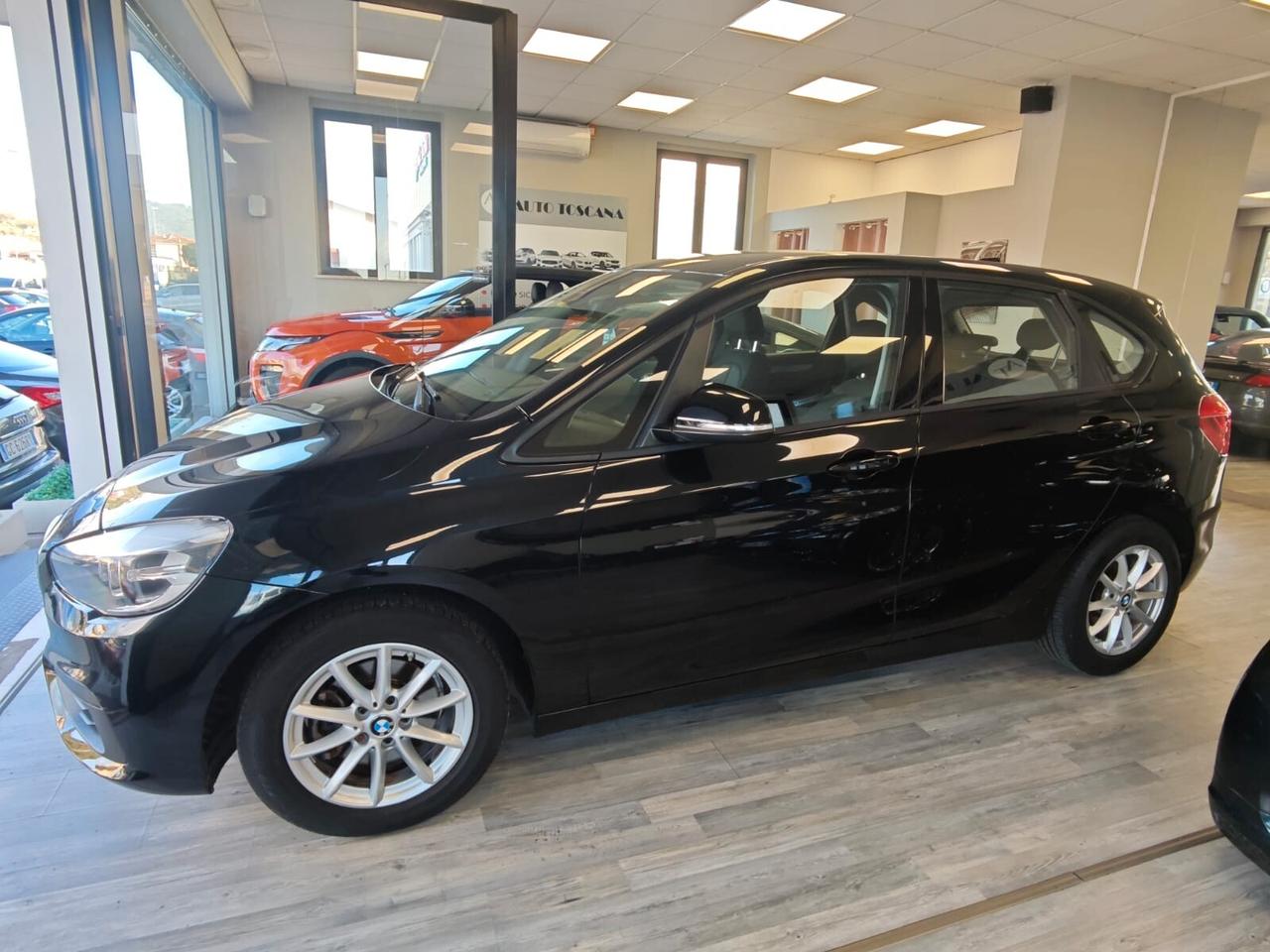 Bmw 2er Active Tourer 216d Luxury