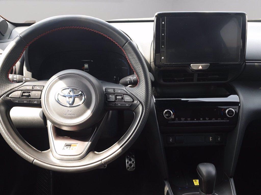 TOYOTA Yaris cross 1.5h gr sport black sky fwd 116cv e-cvt del 2024