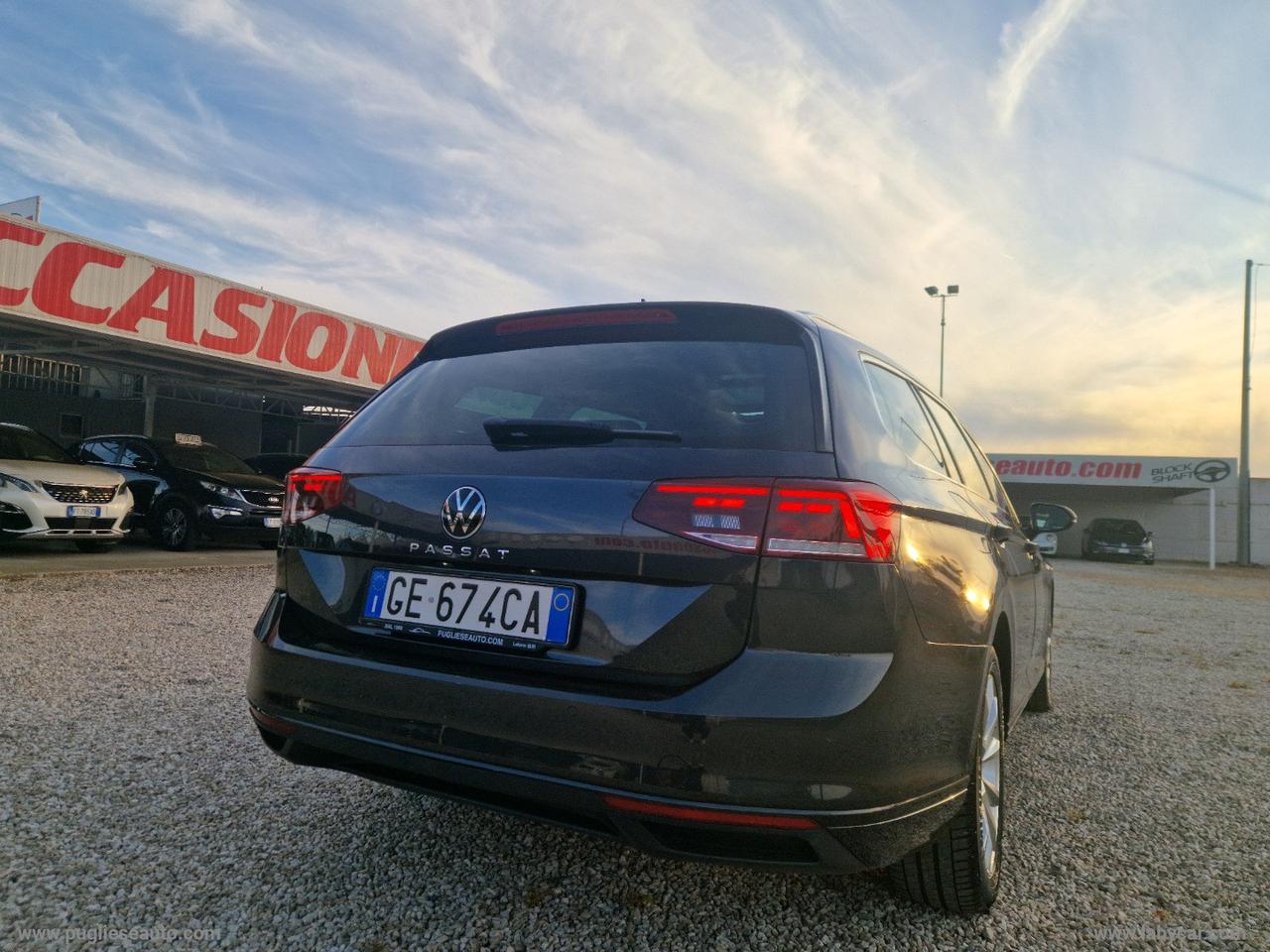 VOLKSWAGEN Passat Var. 2.0 TDI DSG Business TETTO