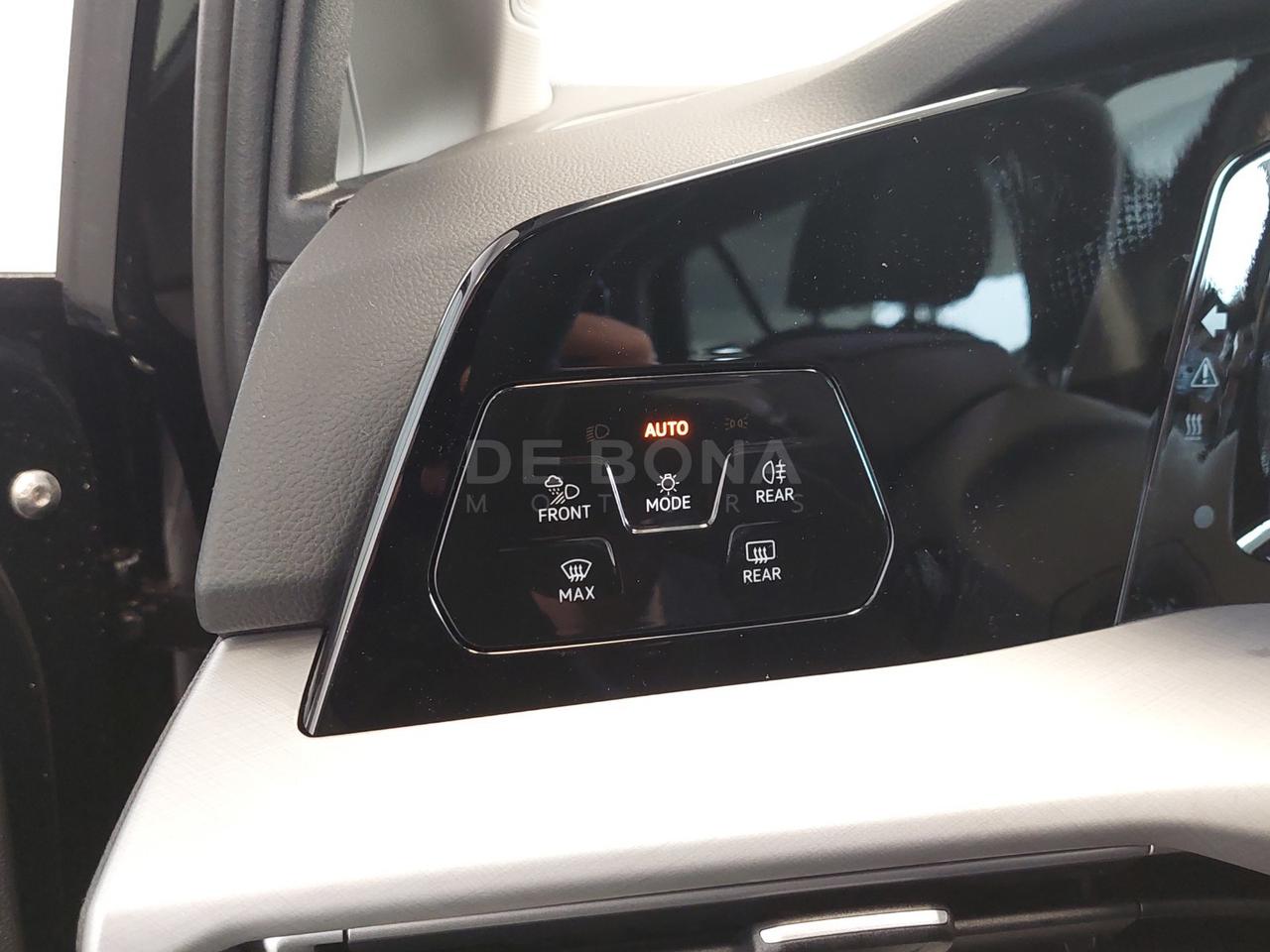 Volkswagen Golf 1.5 tsi ehybrid life 204cv dsg