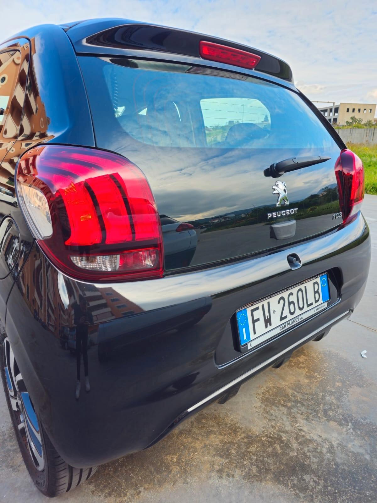 Peugeot 108 VTi 72 S&S 5 porte Allure